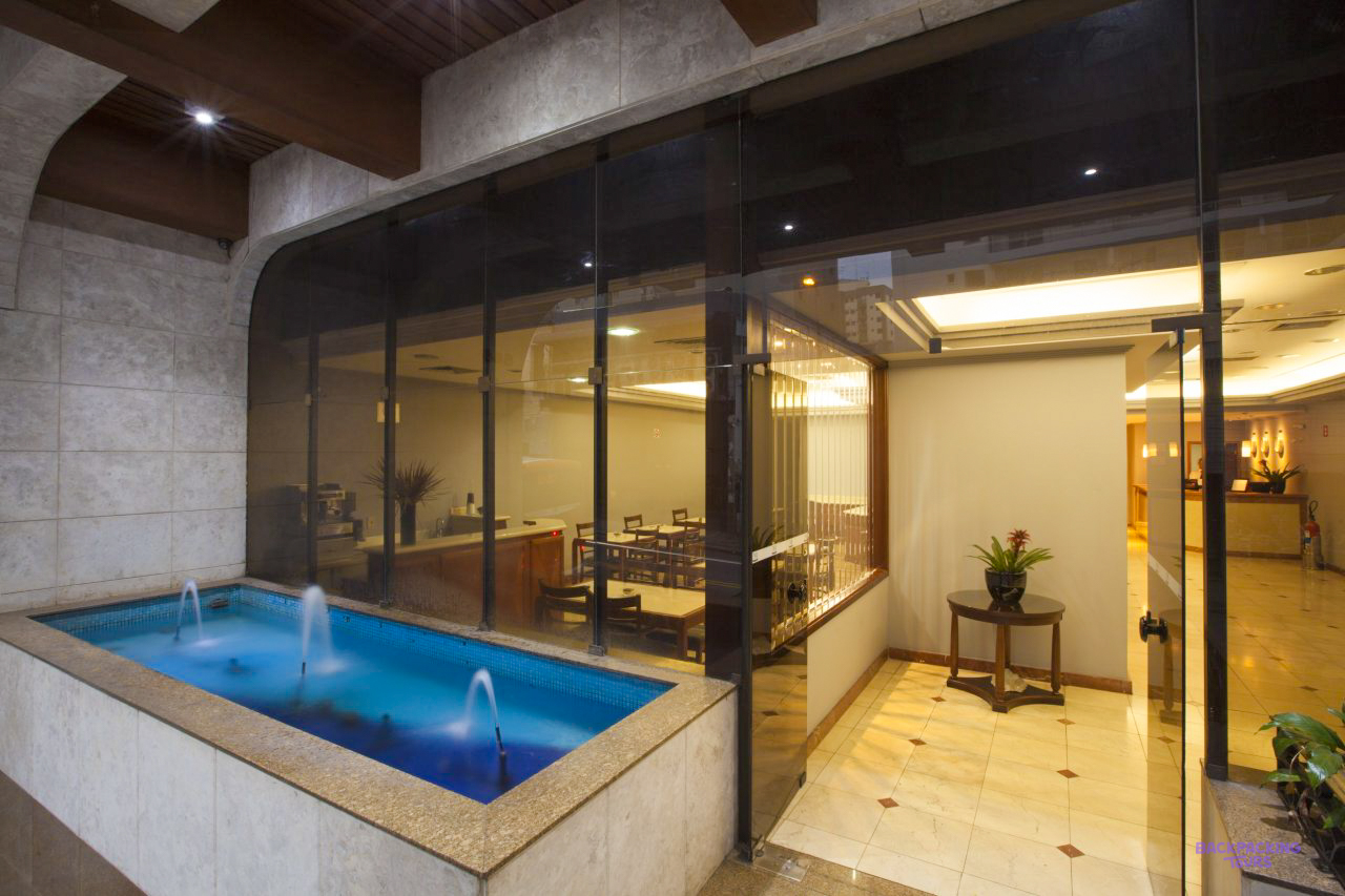 A small indoor plunge pool with water jets at the hotel in São Paulo