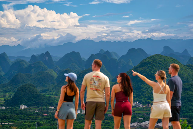 Backpacking China: Express Adventure