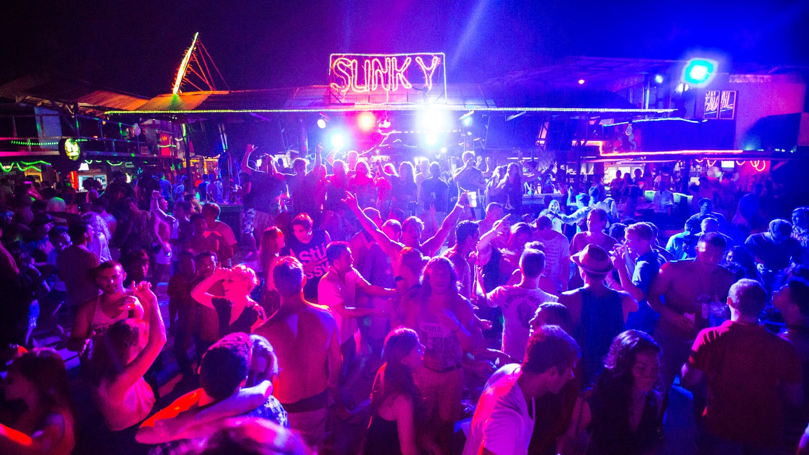 Full Moon Party Dates 2025